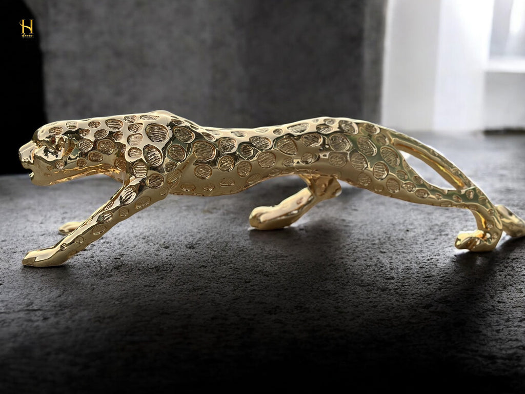 Pure Gold Jaguar Statue – Majestic Luxury Decorative Piece for Home & Office