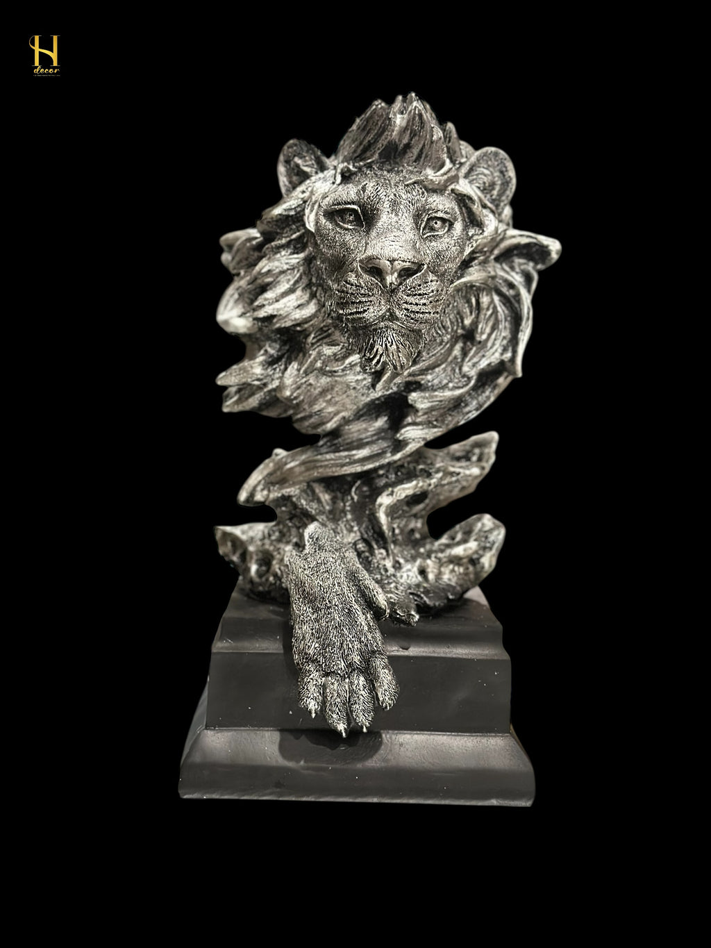 Majestic Lion Head Sculpture