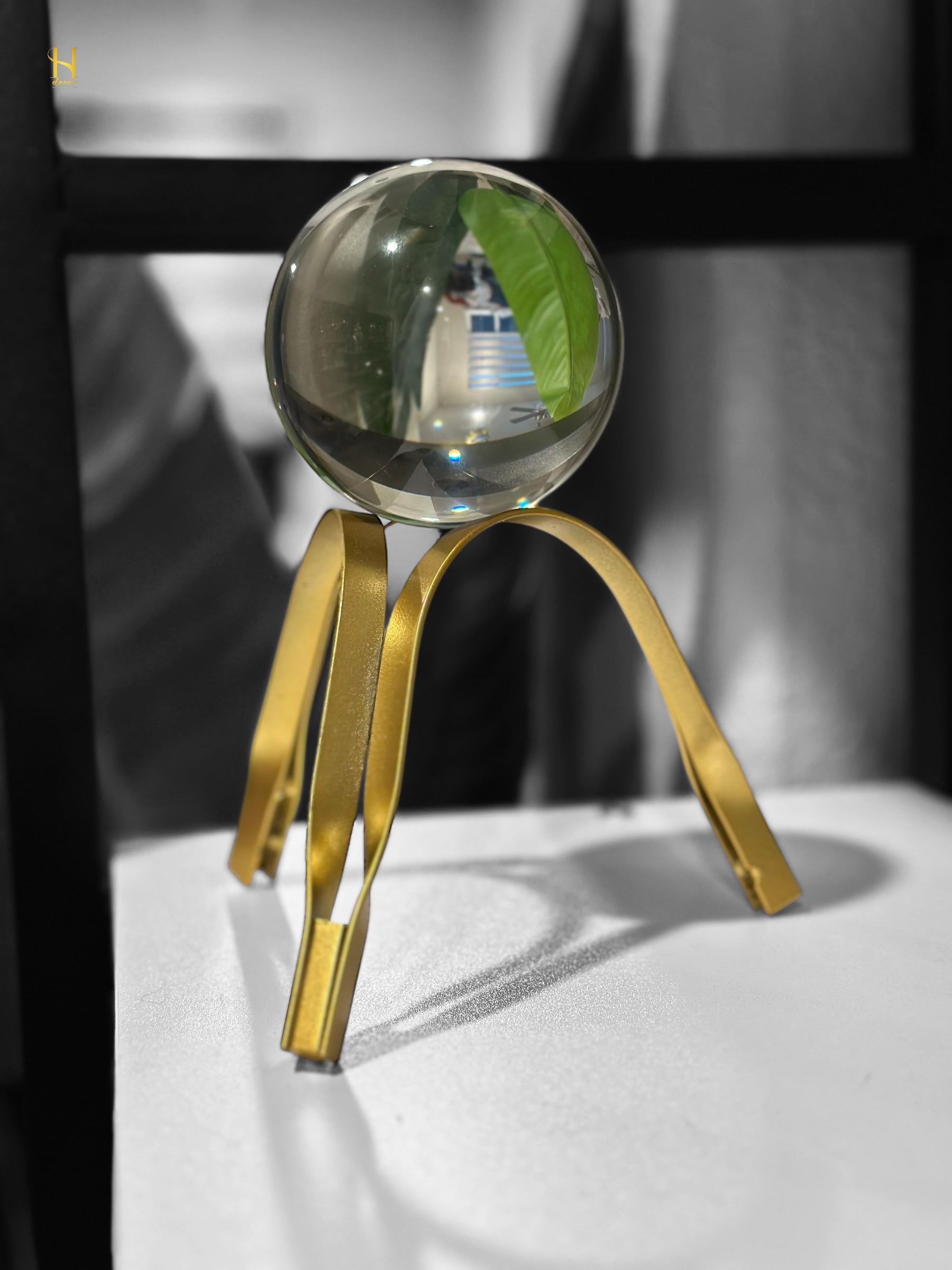 Ball Ornament with Iron Stand