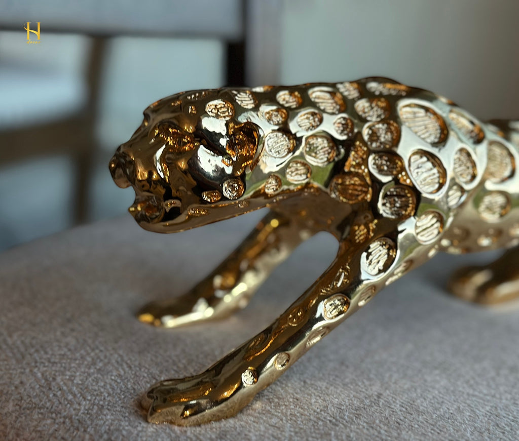 Pure Gold Jaguar Statue – Majestic Luxury Decorative Piece for Home & Office