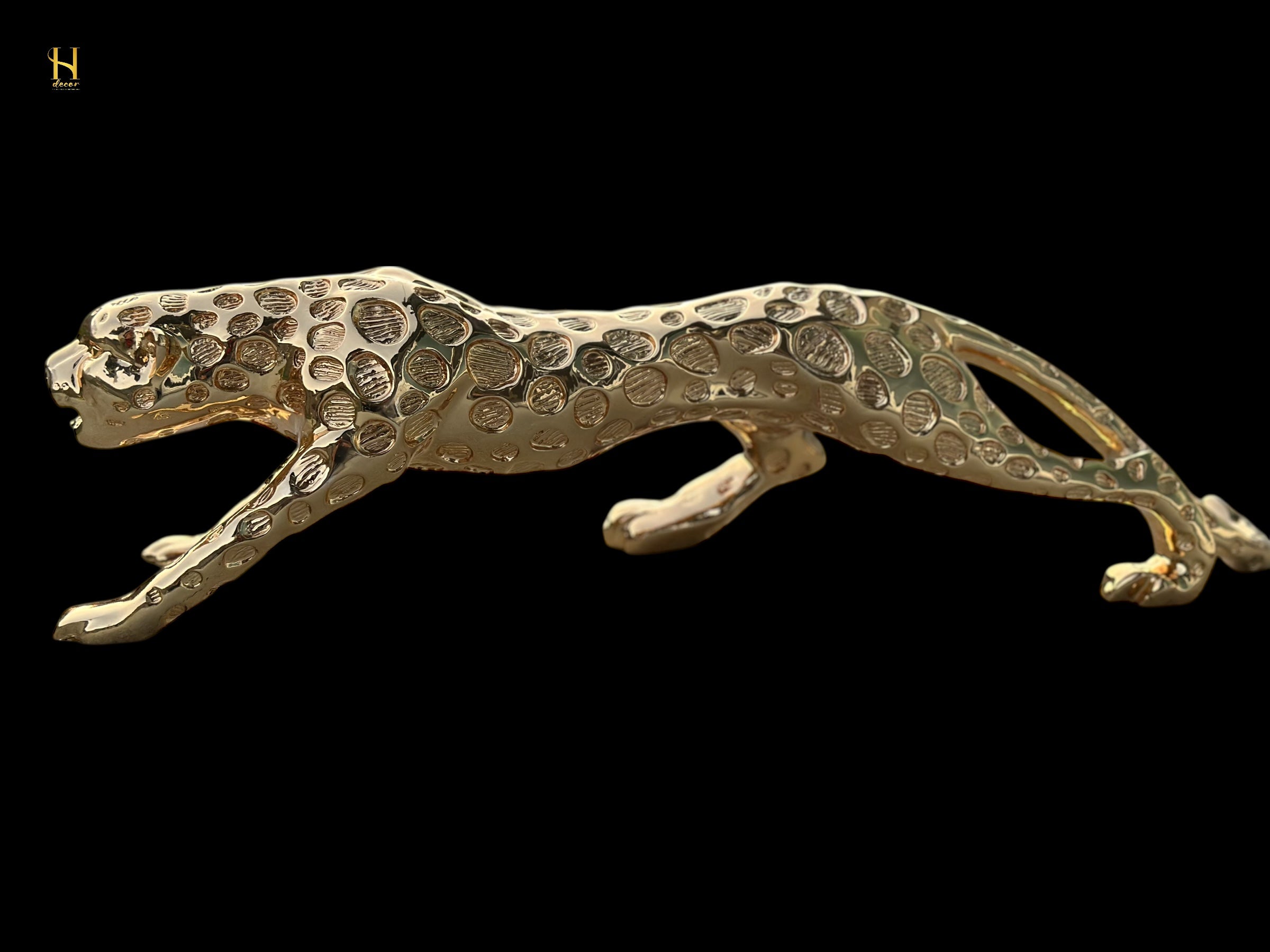 Pure Gold Jaguar Statue – Majestic Luxury Decorative Piece for Home & Office